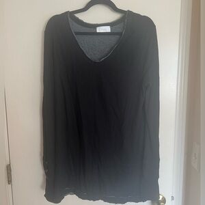 XL black knit tunic (distressed look)